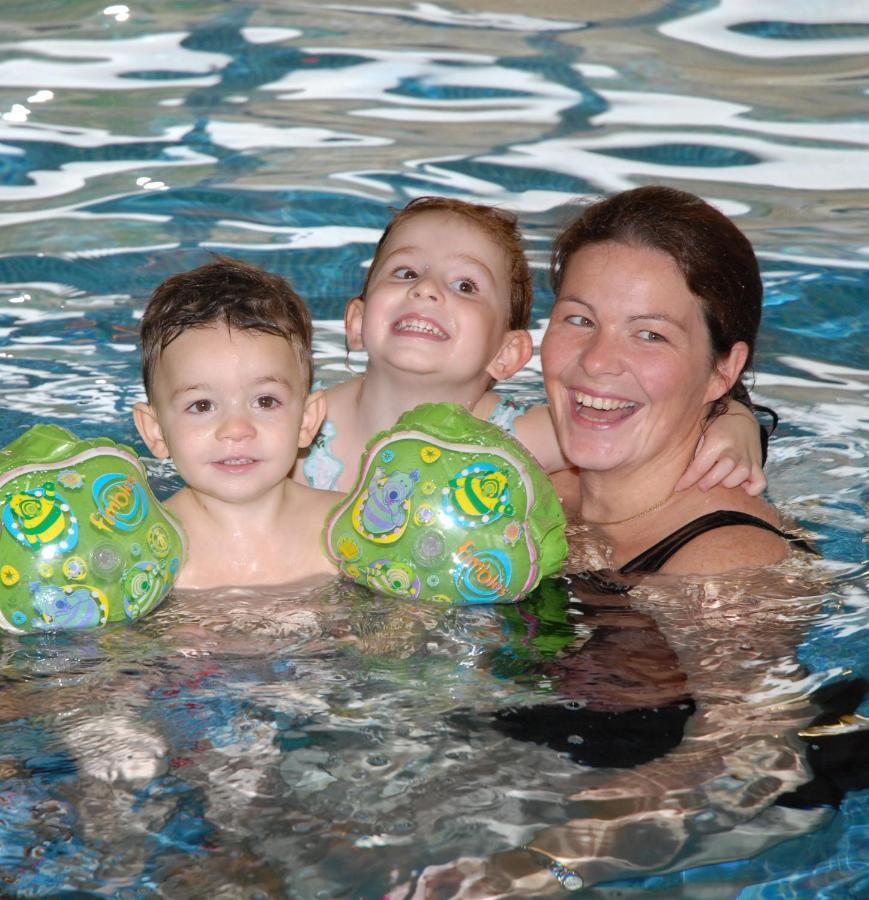 Skylark Sleeps 8 Private Hot Tub & Dogs Welcome Nr Padstow, Resort Pool Bar & Watersports St Columb Major Luaran gambar